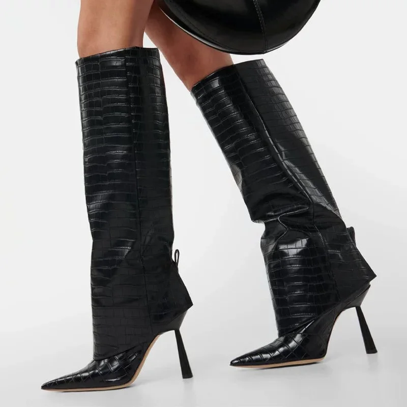 Eilyken 2027 Autumn Winter Des - Street Fashion Designers recension och pris