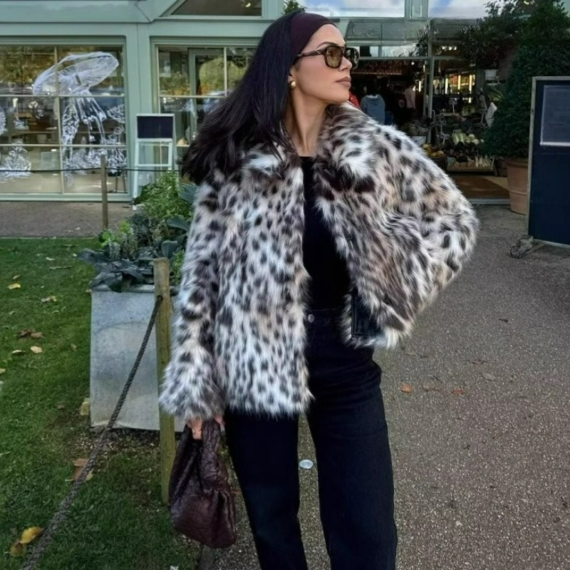 Europe Beautiful Women's Cloth - Street Fashion Europe recension och pris