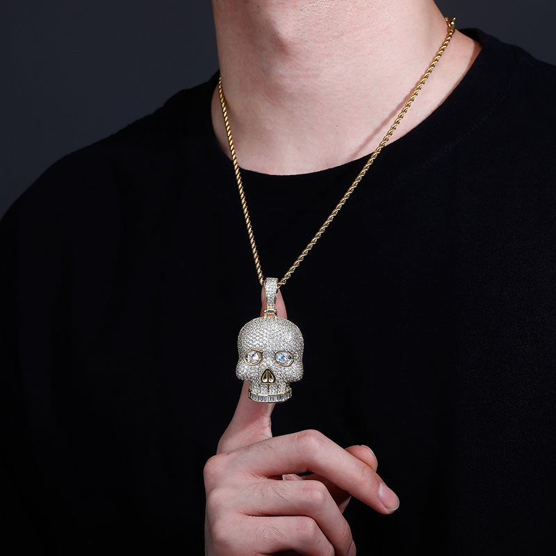 Iced Out Skull Pendant Necklac - Fashion Street Singapore recension och pris