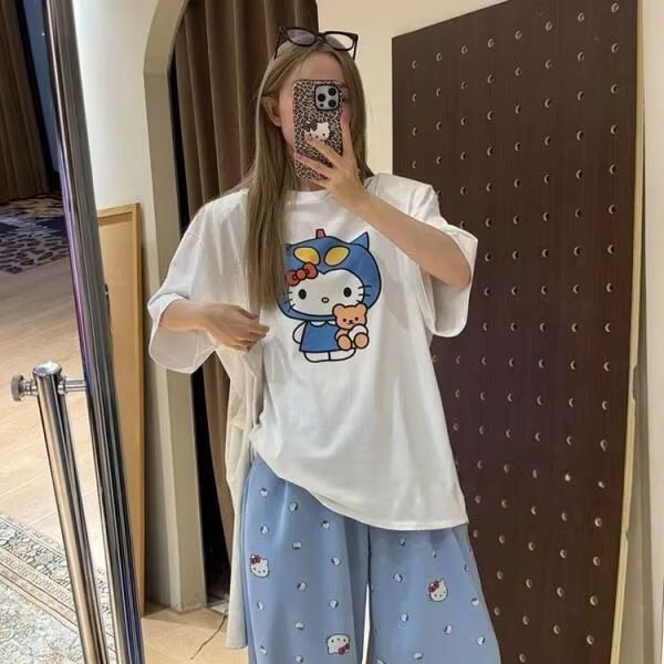 Short Sleeved Hello Kitty Prin - Street Fashion Tshirt recension och pris